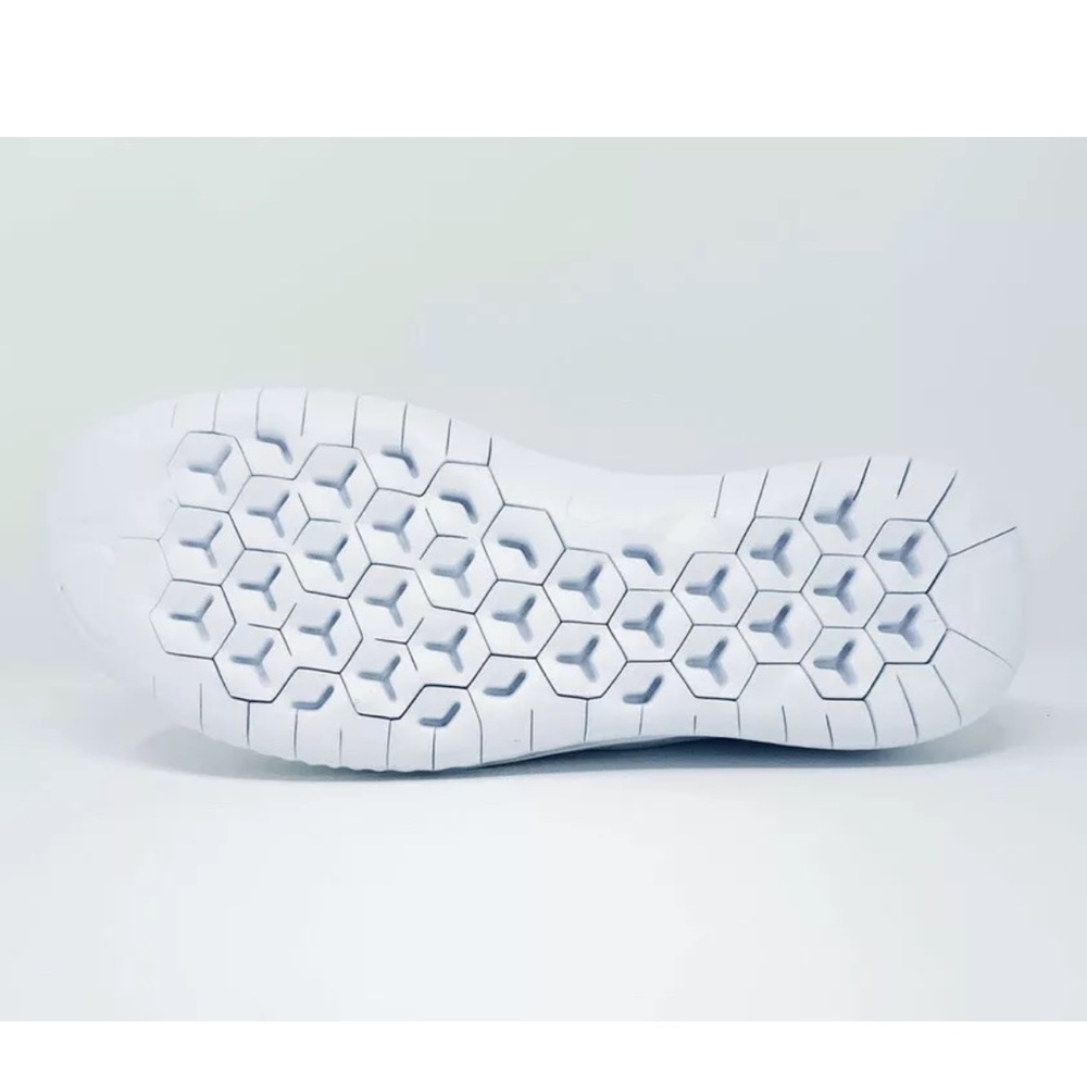 Nike Free RN 2018 'White Black' Women’s Shoe - Picture 8 of 9